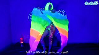 Jewelz Blu Body Paint and Masturbation show