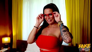 Fakehub: Checking Out Chloe Lamour Trough X-Ray Glasses On PornHD