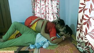 Hot bhabhi ko chudai pani nikal diya! Hindi webserise sex