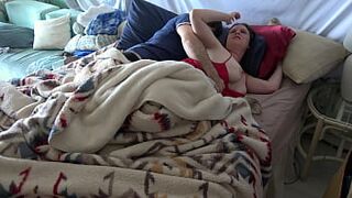 Stepson wakes up with stepmom in the bed and fucks the wrong hole