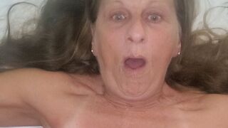 CREAMPIED WIFE - MARRIED SLUT LESLIE TAKING DADDY'S LOAD - I WANT YOUR LOAD IN ME!