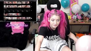 Cute Teen Reacts to Hentai Porn - Emma Fiore