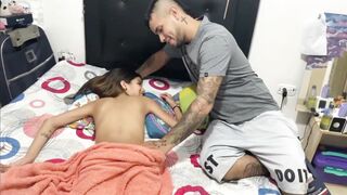 YUMMY MASSAGE WITH A HAPPY ENDING SO MY GIRLFRIEND CAN REST LIKE A BB ALL NIGHT LIKE A HARD SEX - PORN IN SPANISH