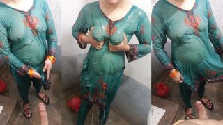 I Play Together With My Hot Wife In Bathroom So Sexy