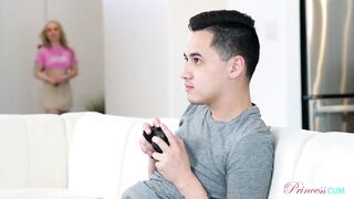 Haley Spades - Stepsisters Favors For Cum - S13:E2