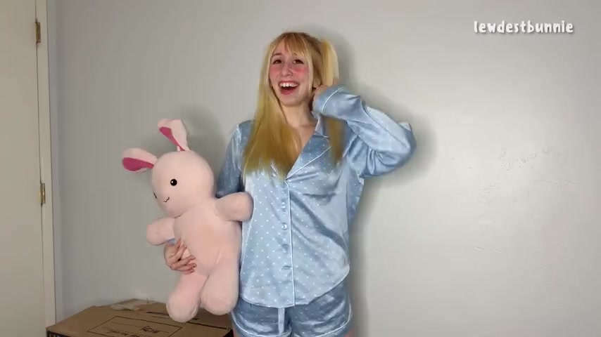 Lewdestbunnie - step-brother and step-sister start new family