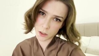 HelloAlice – Mommy the Dictator