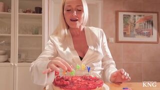 Kathia Nobili - Mother stuck with you in small place