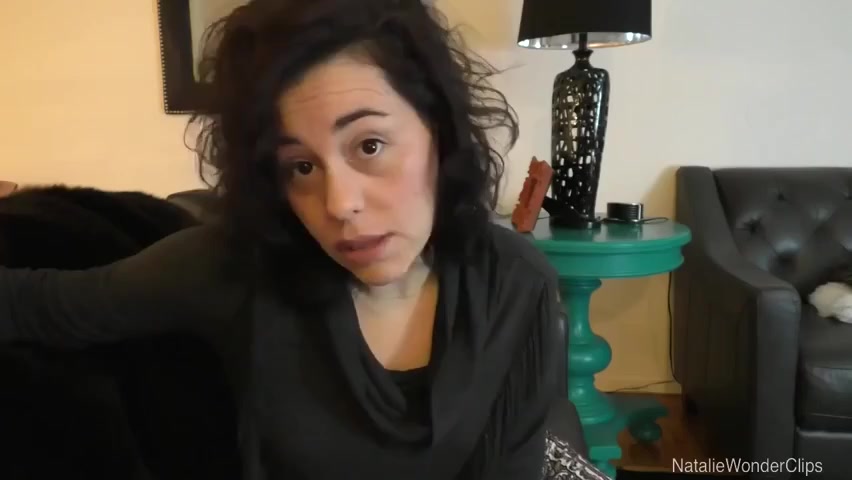 Natalie Wonder – On This Valentine’s Day…Give Mommy The Ultimate Expression Of Love