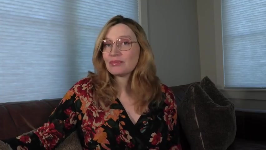 Bettie Bondage - Gullible Mom's Guest